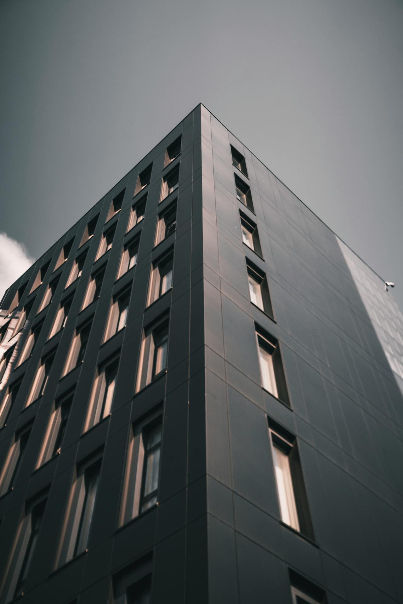 pexels-nn-ton-nn-271957085-32712321